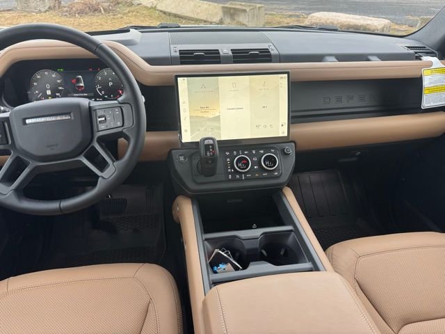 New 2026 Woolstone Green Land Rover X-Dynamic SE image 14