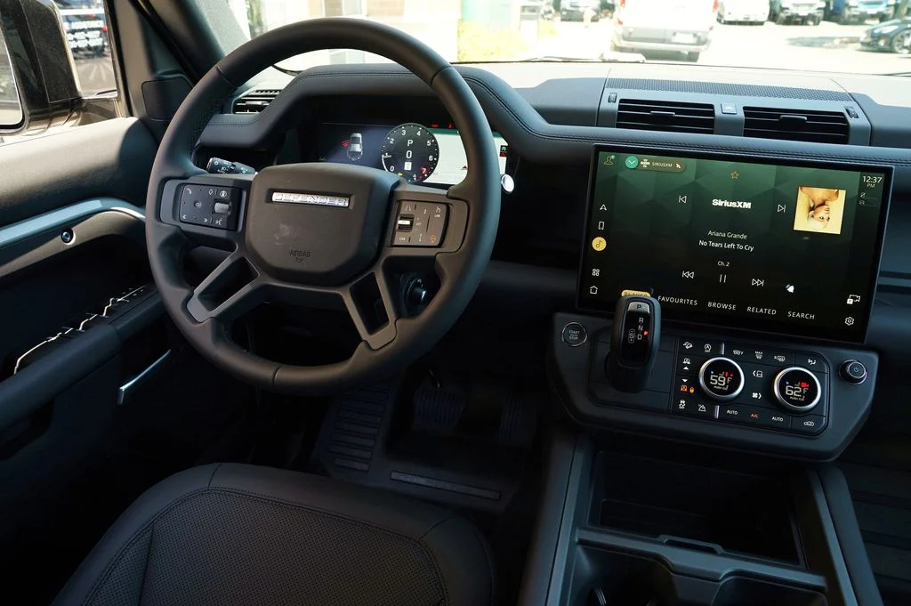 New 2026 Borasco Grey Land Rover S image 16