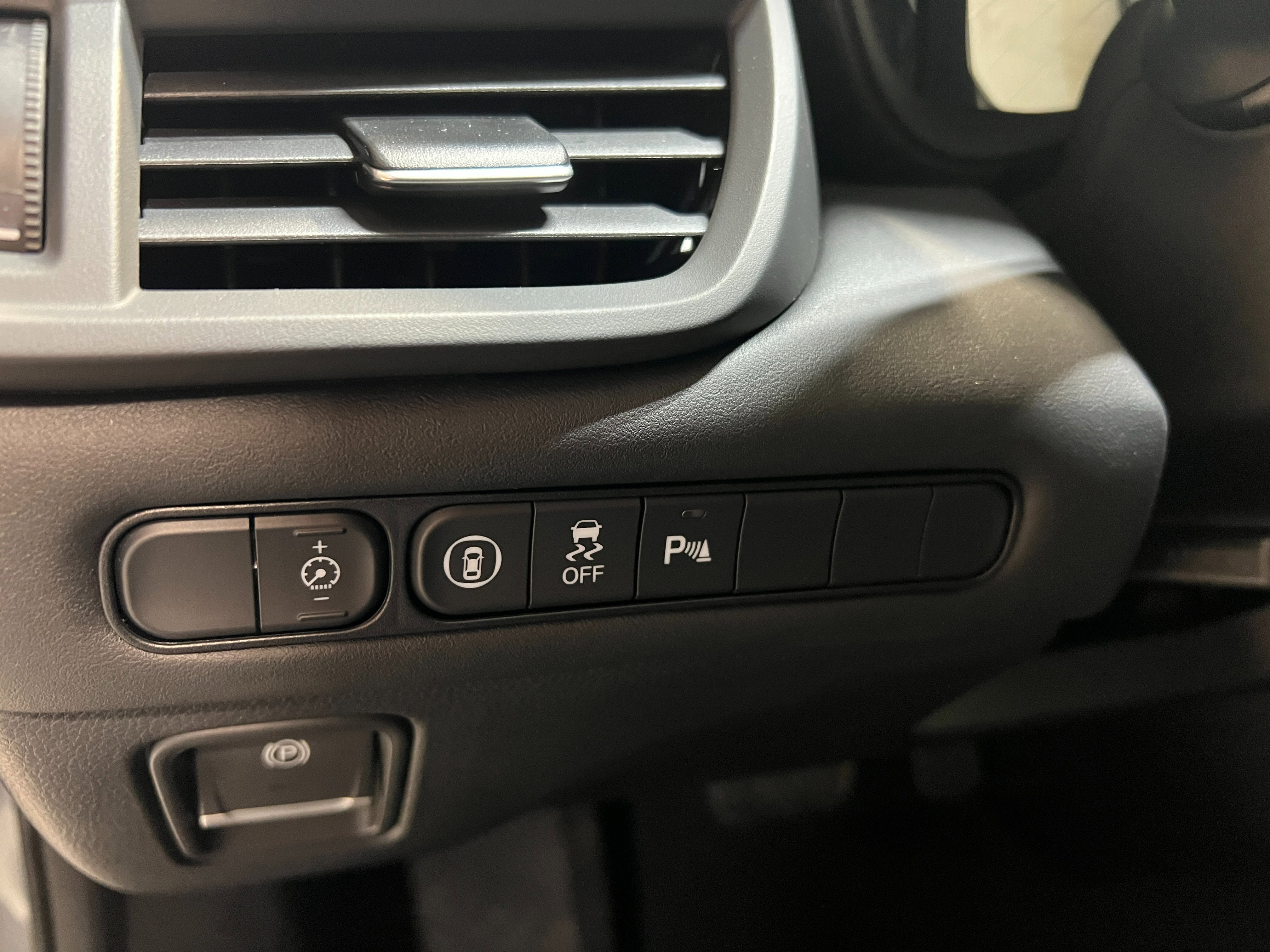 2025 Acura TLX Technology Package - Photo 18
