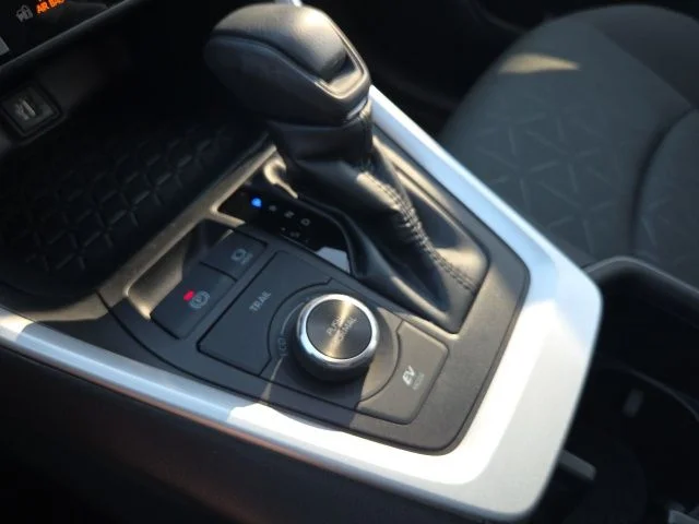 Used 2023 White Toyota XLE image 28