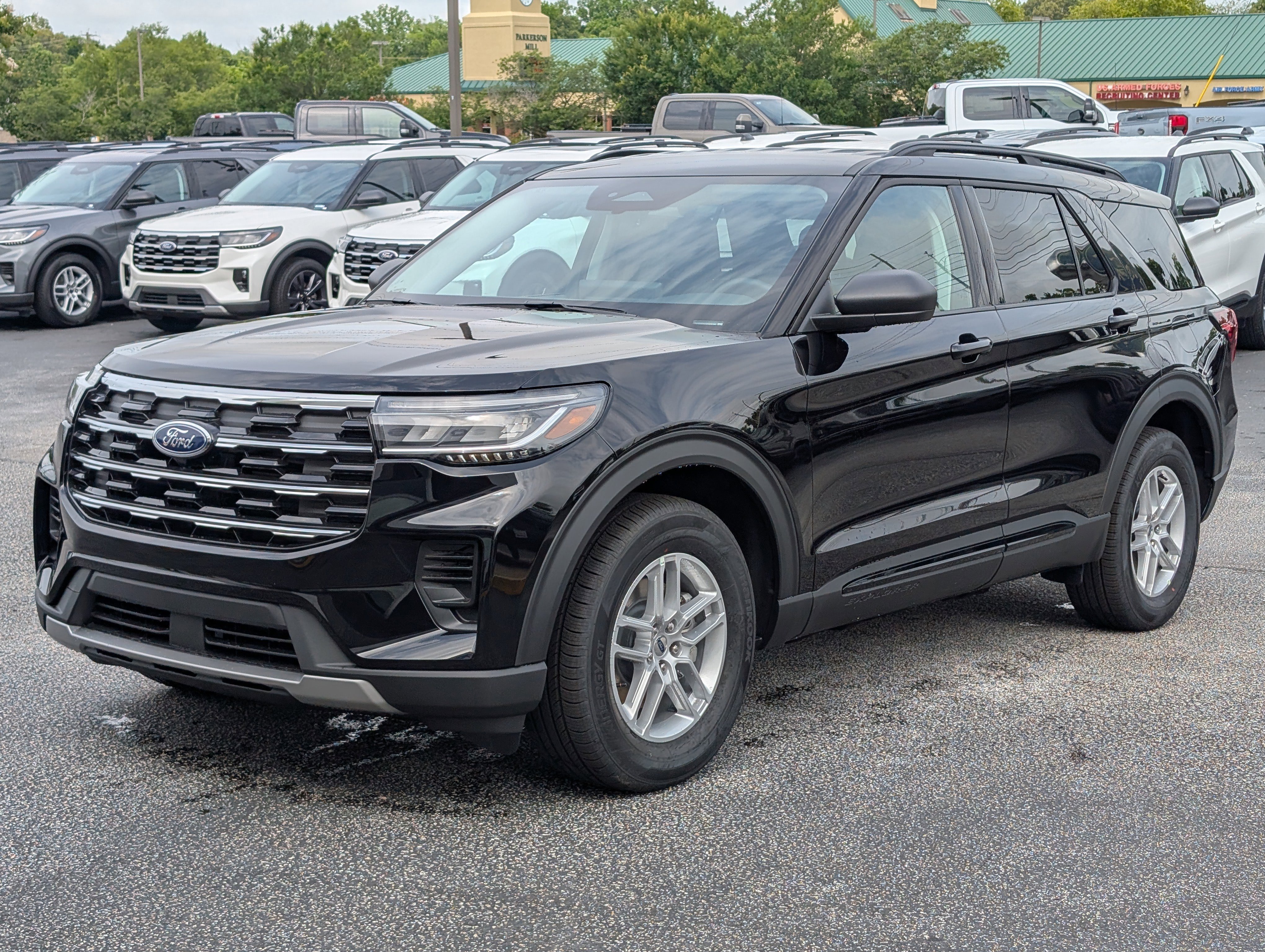 New 2026 Agate Black Metallic Ford Active image 2