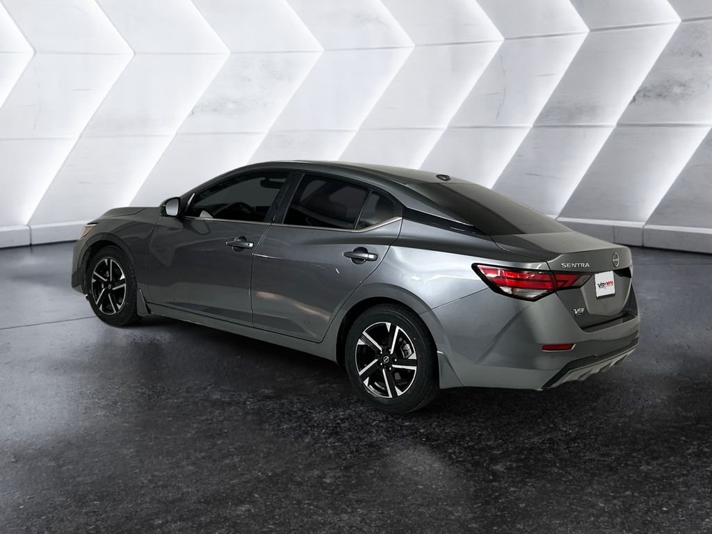 Used 2024 Gray Nissan SV image 6