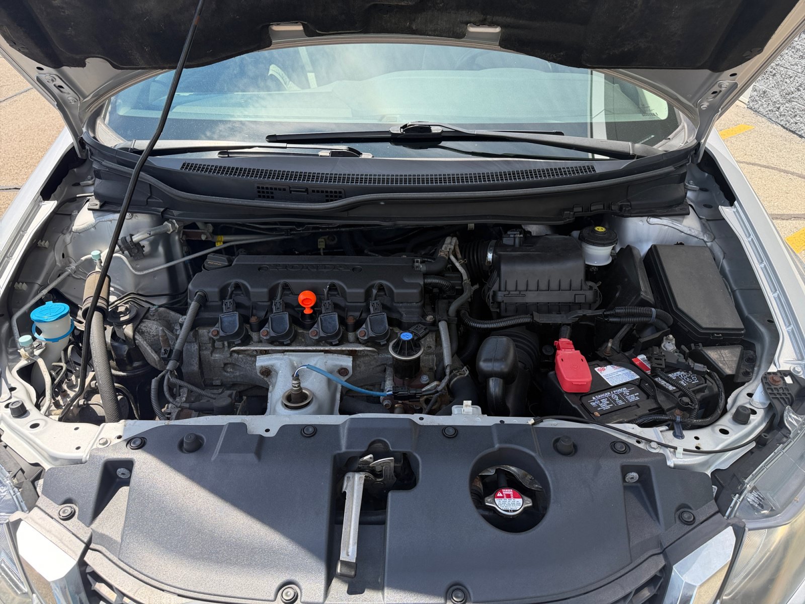 Used 2015 Silver Honda LX image 6