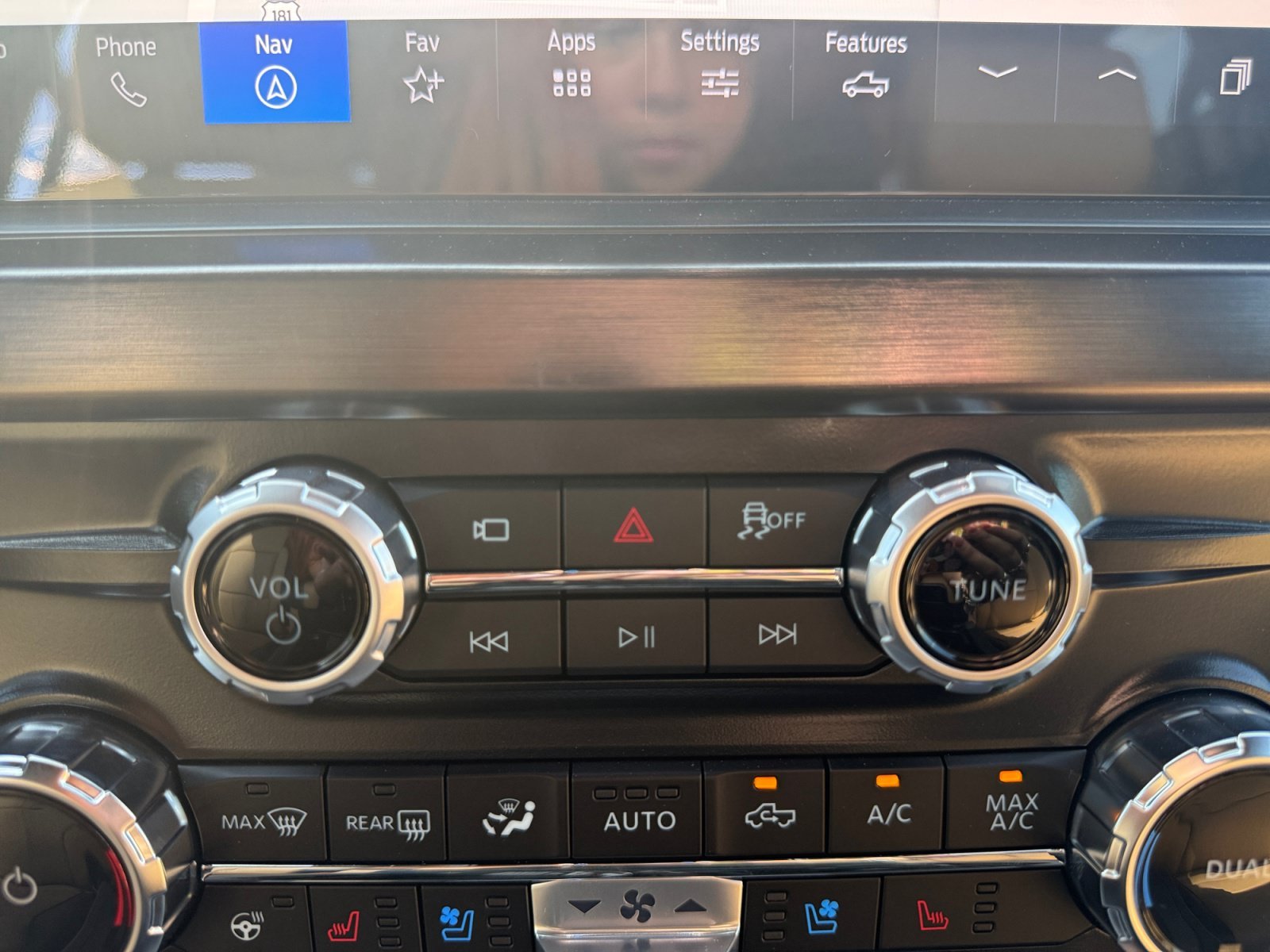 2026 Ford F-350 Super Duty Lariat - Photo 12