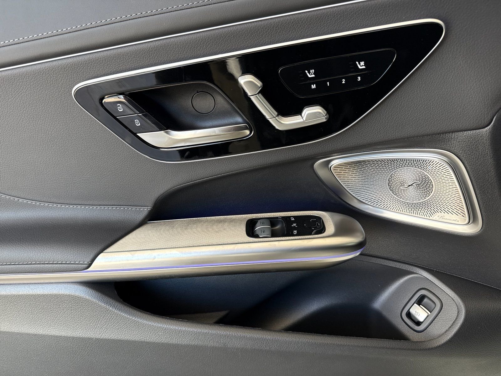 New 2026 Polar White Mercedes-Benz 300 image 14