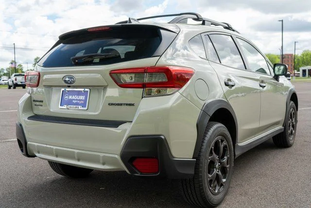 Used 2023 Beige Subaru Premium image 6