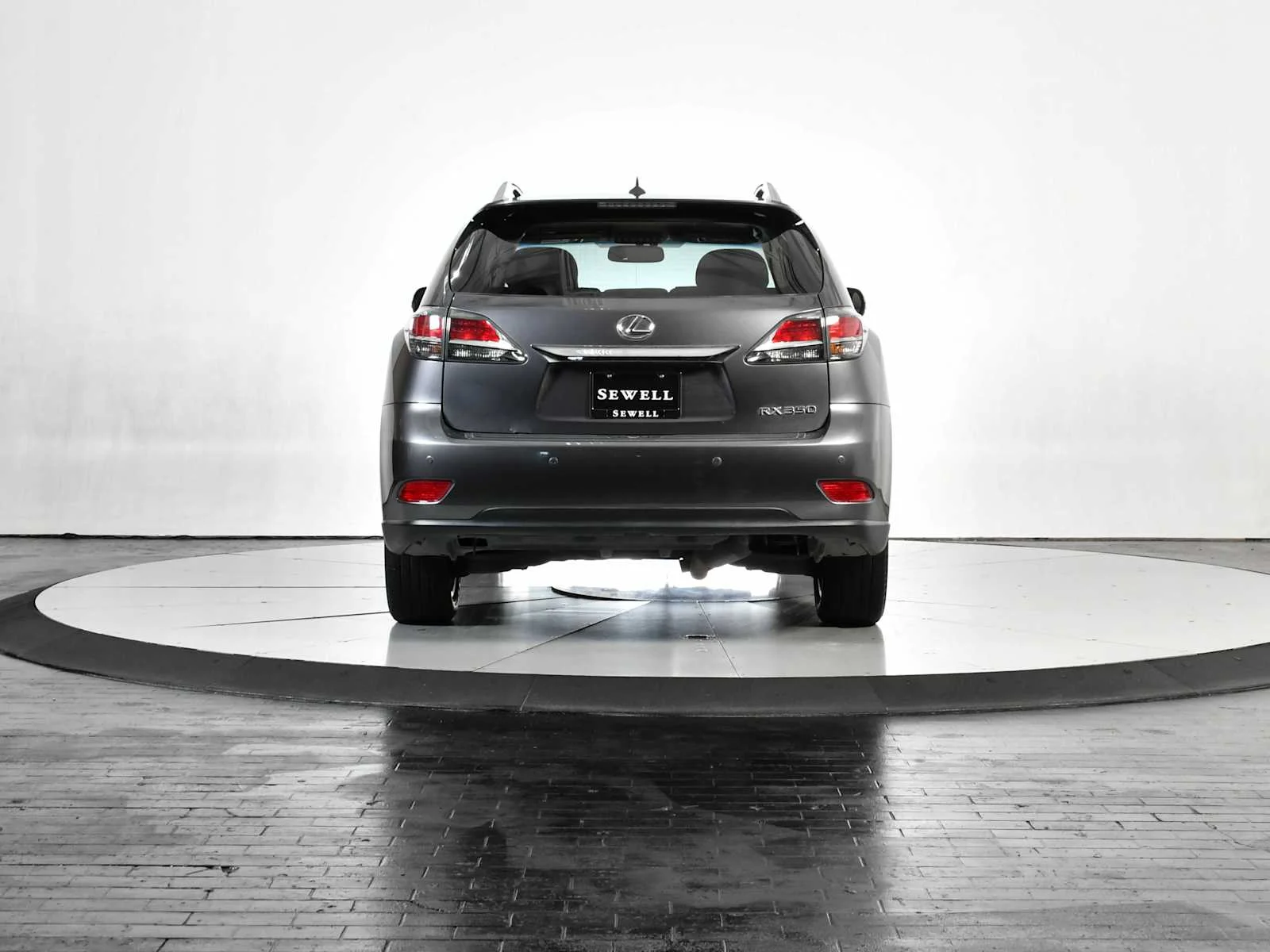 Used 2013 Nebula Gray Pearl Lexus  image 5