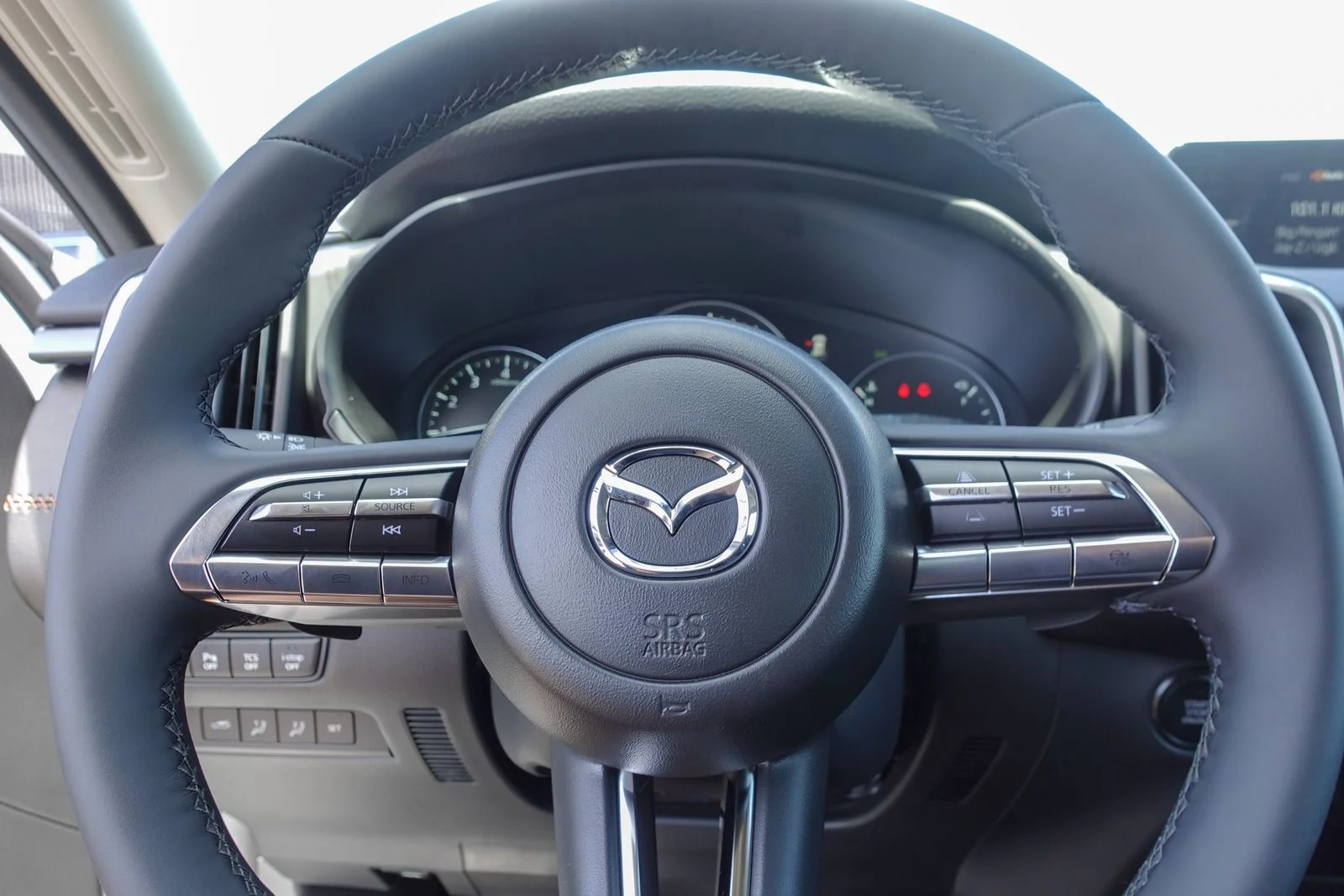 New 2026 Wind Chill Pearl Mazda 2.5 Turbo image 18
