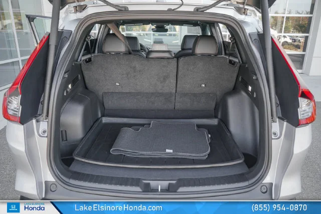 Used 2025 Solar Silver Metallic Honda Sport-L image 29