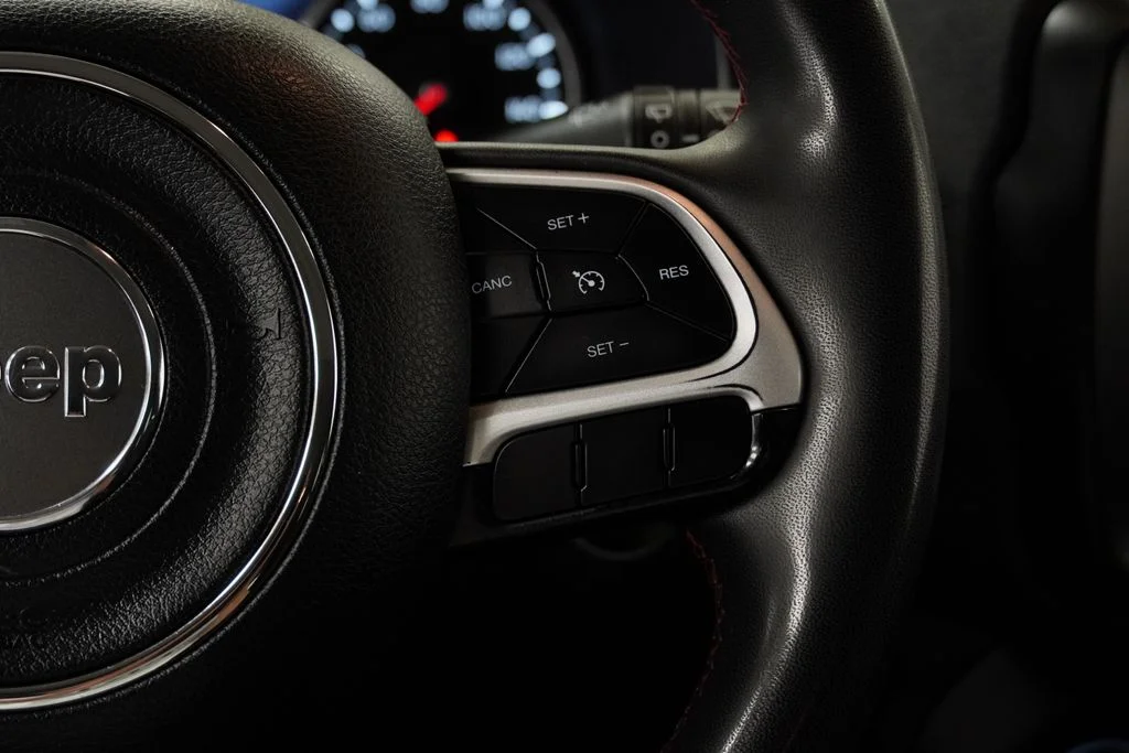 Certified Used 2023 White Jeep Trailhawk image 38