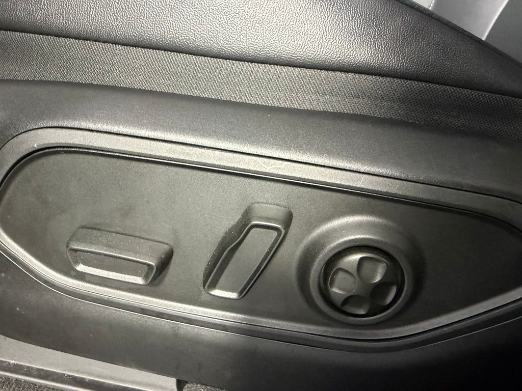 Used 2023 Black Jeep 4xe image 23