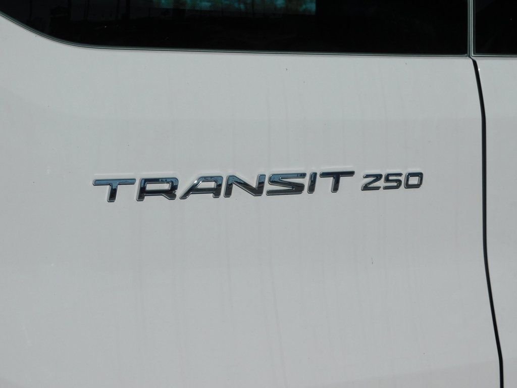Used 2024 White Ford Base image 40