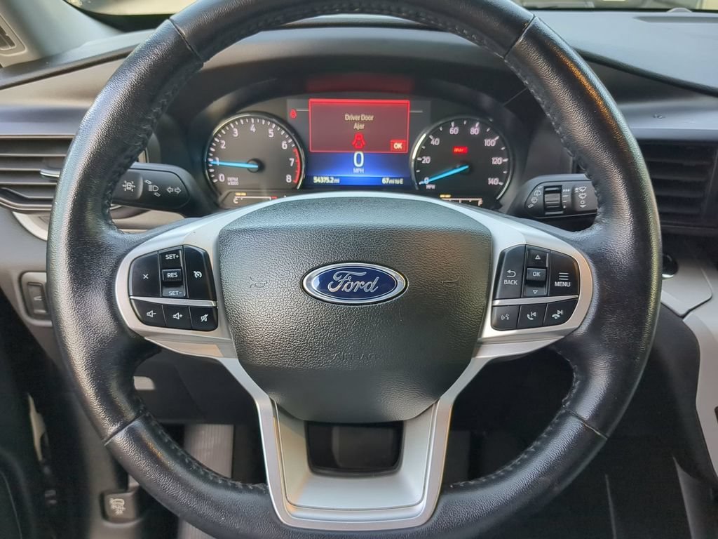 Used 2023 Carbonized Gray Metallic Ford XLT image 64