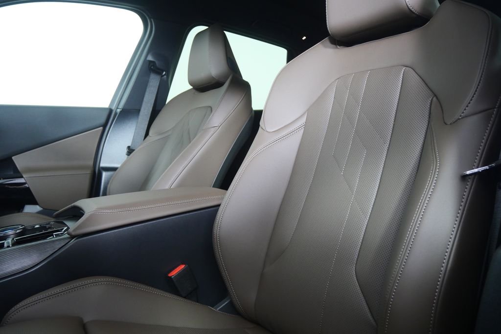 Used 2026 Brooklyn Grey Metallic BMW 30 xDrive image 11