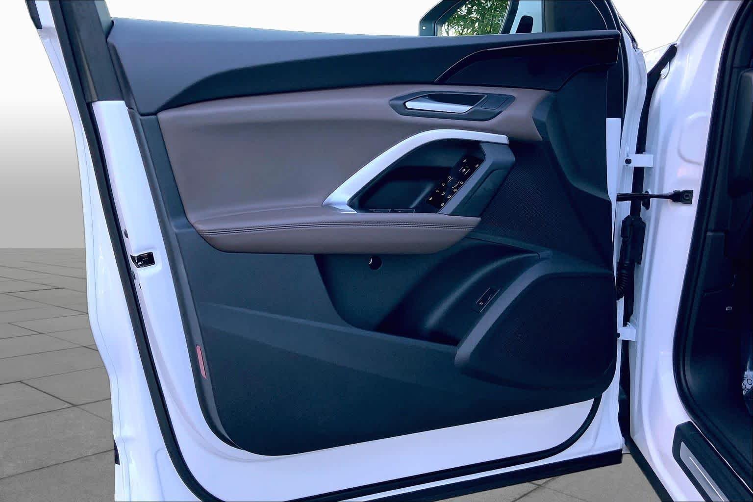 Used 2025 Glacier White Metallic Audi Premium image 22
