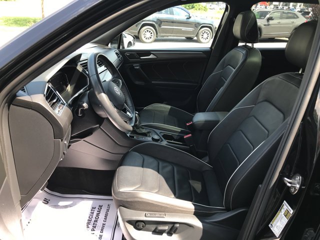 Certified Used 2023 Deep Black Pearl Volkswagen SEL R-Line image 25