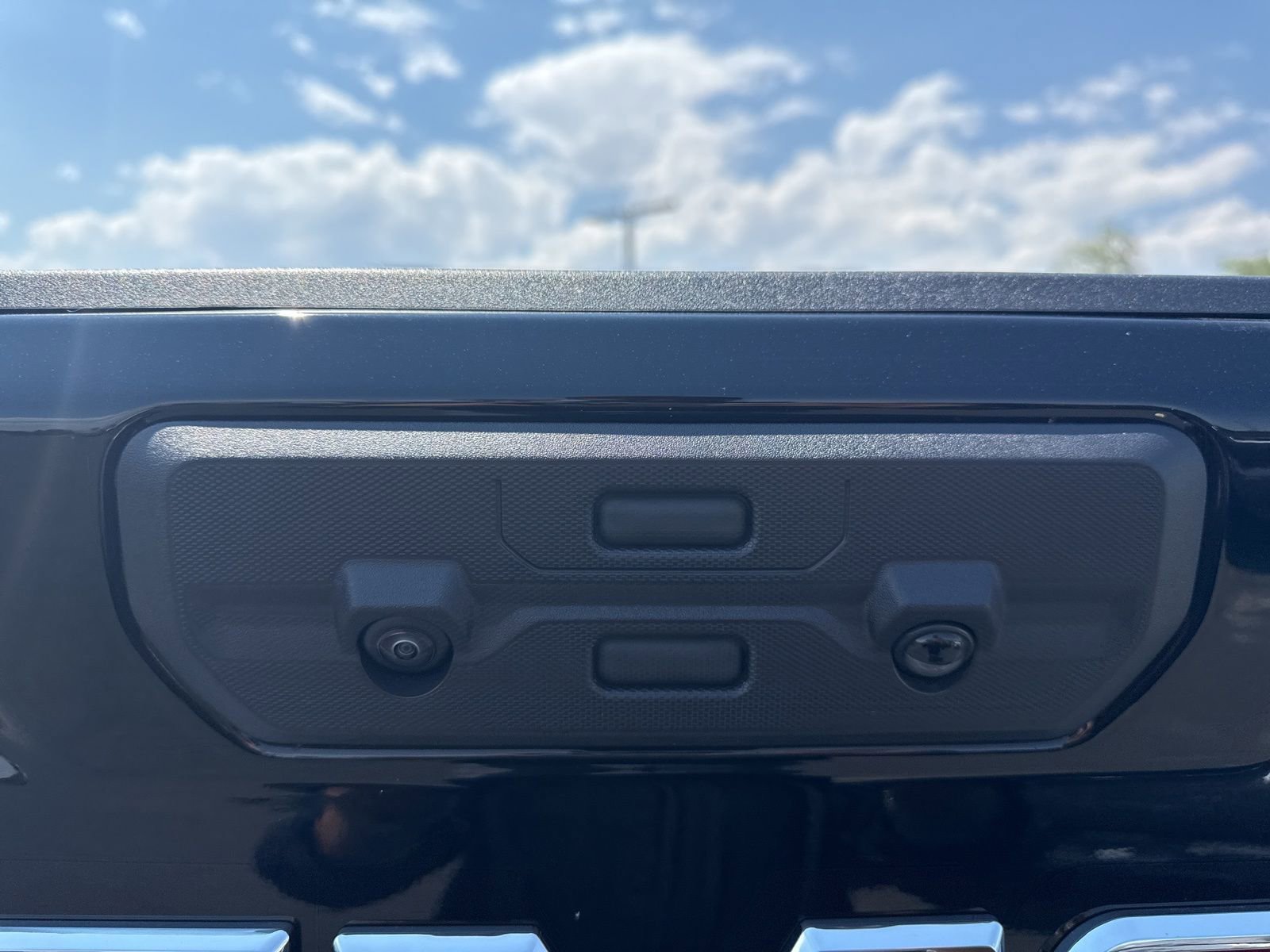 2025 GMC Sierra 3500HD SLT - Photo 38