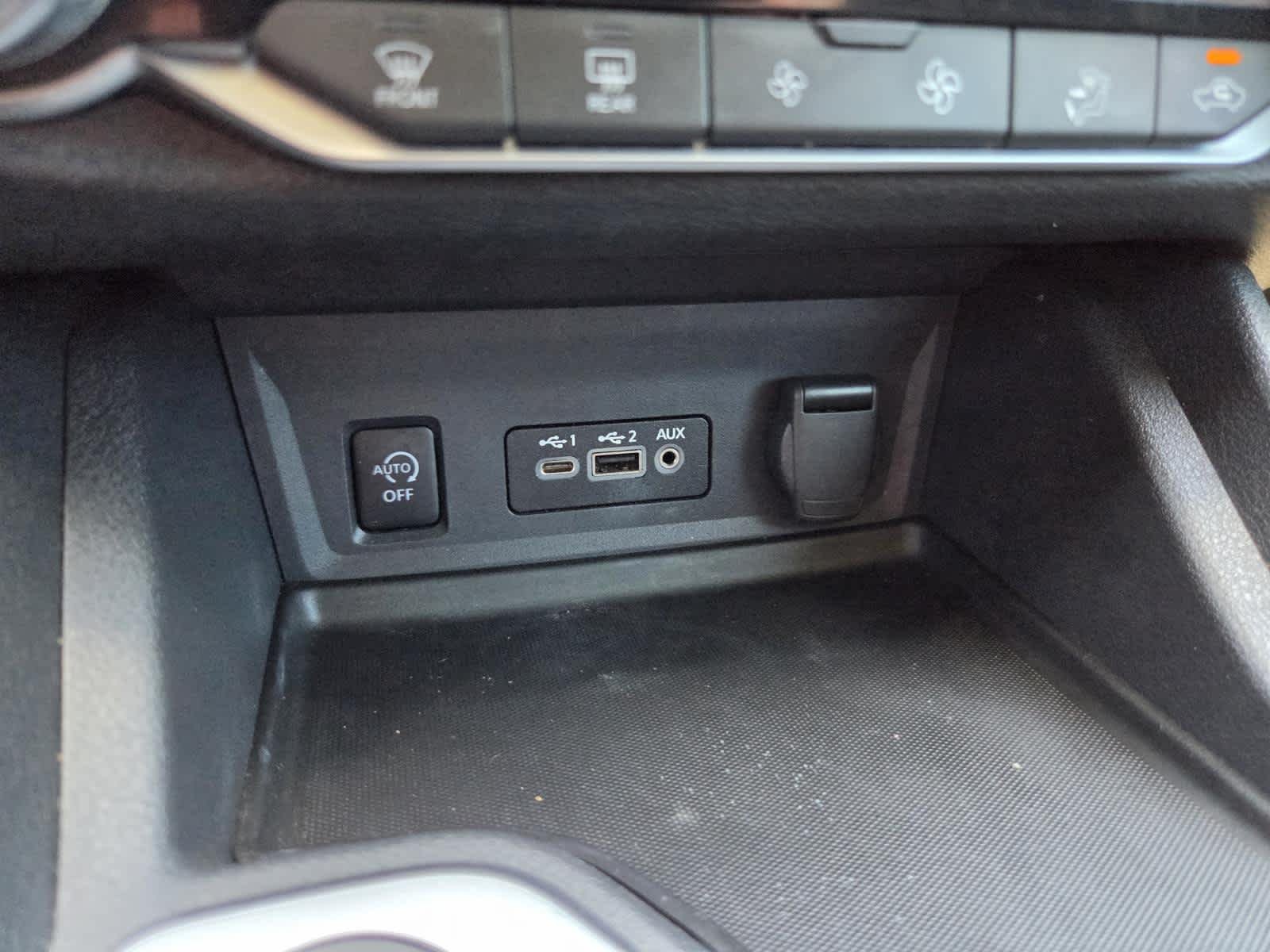 Used 2025 Super Black Nissan SV image 23