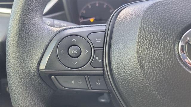 Certified Used 2025 SILVER ME. Toyota  image 19