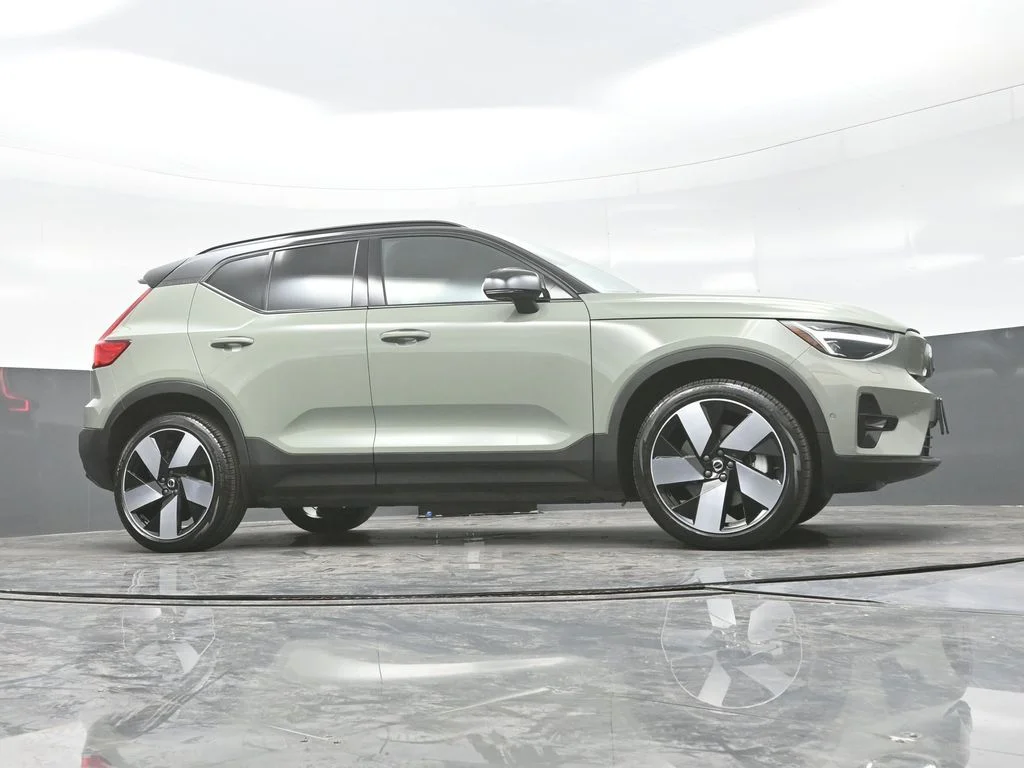 Certified Used 2023 Green Volvo Ultimate image 26