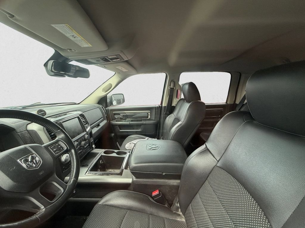 Used 2015 White Ram Sport image 6