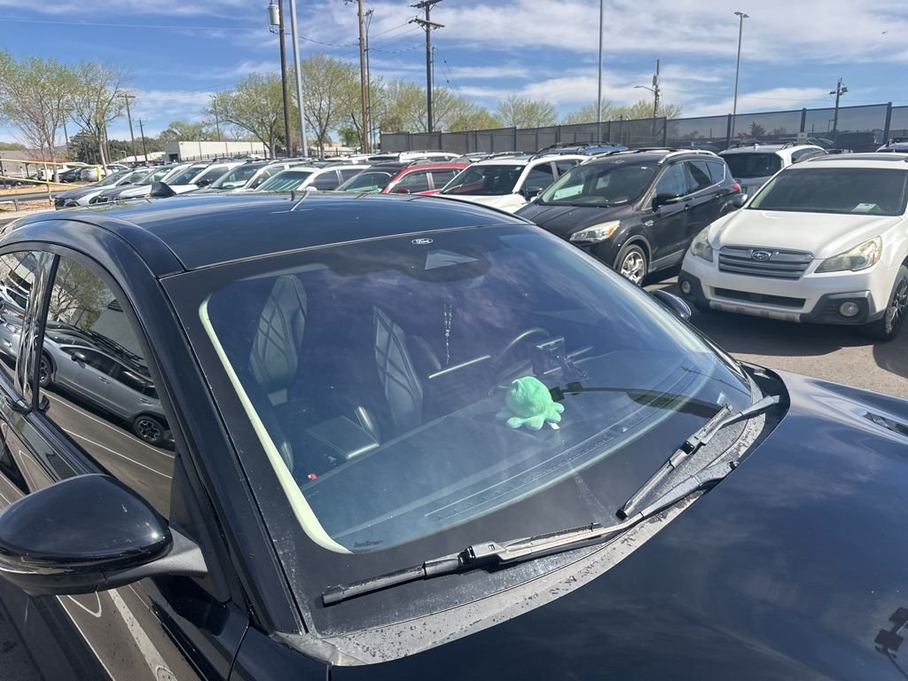 View vehicle photo 5