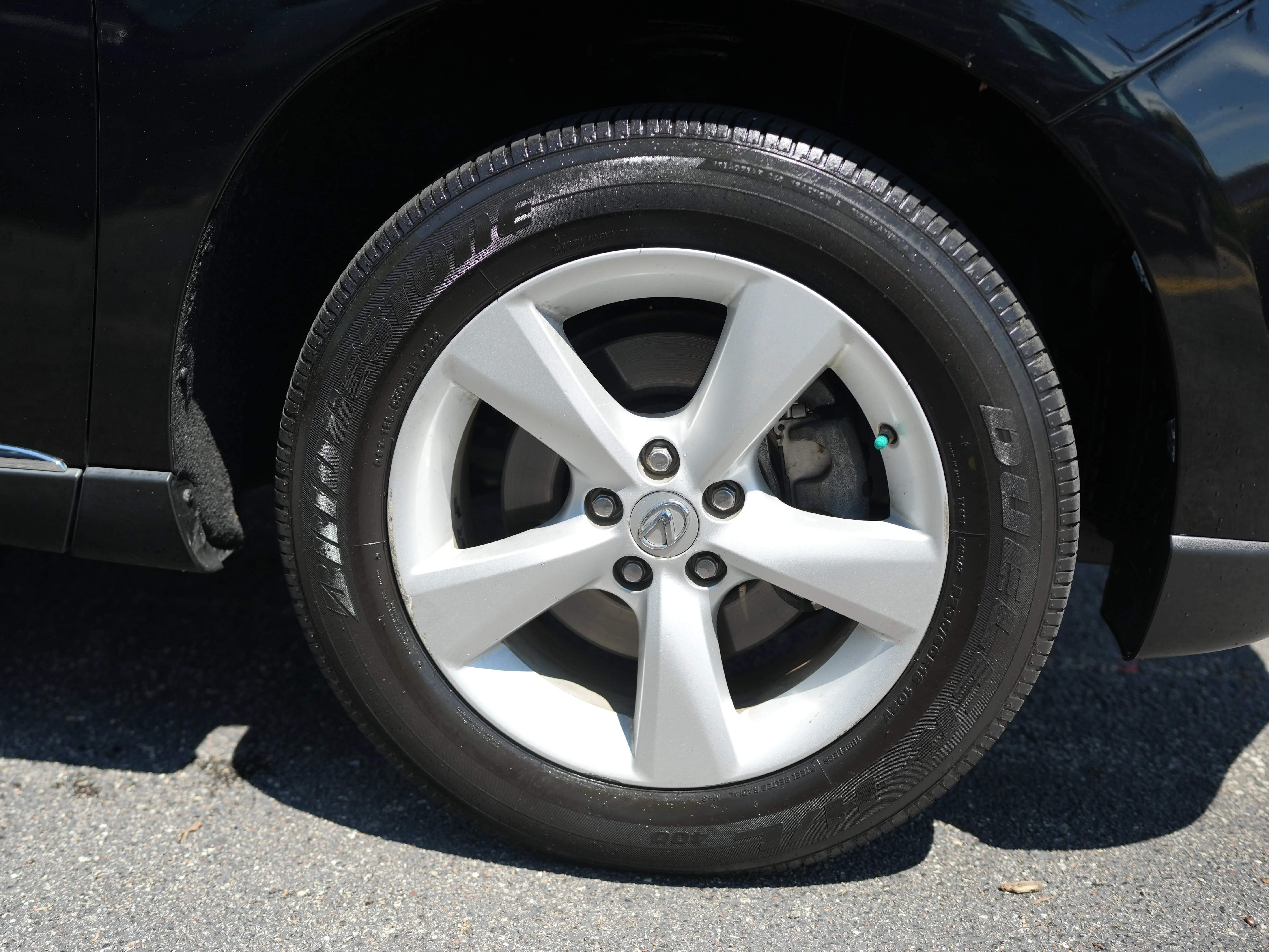 Used 2013 Black Lexus  image 11