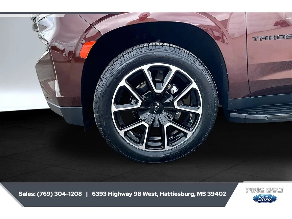 Used 2022 Auburn Metallic Chevrolet RST image 7