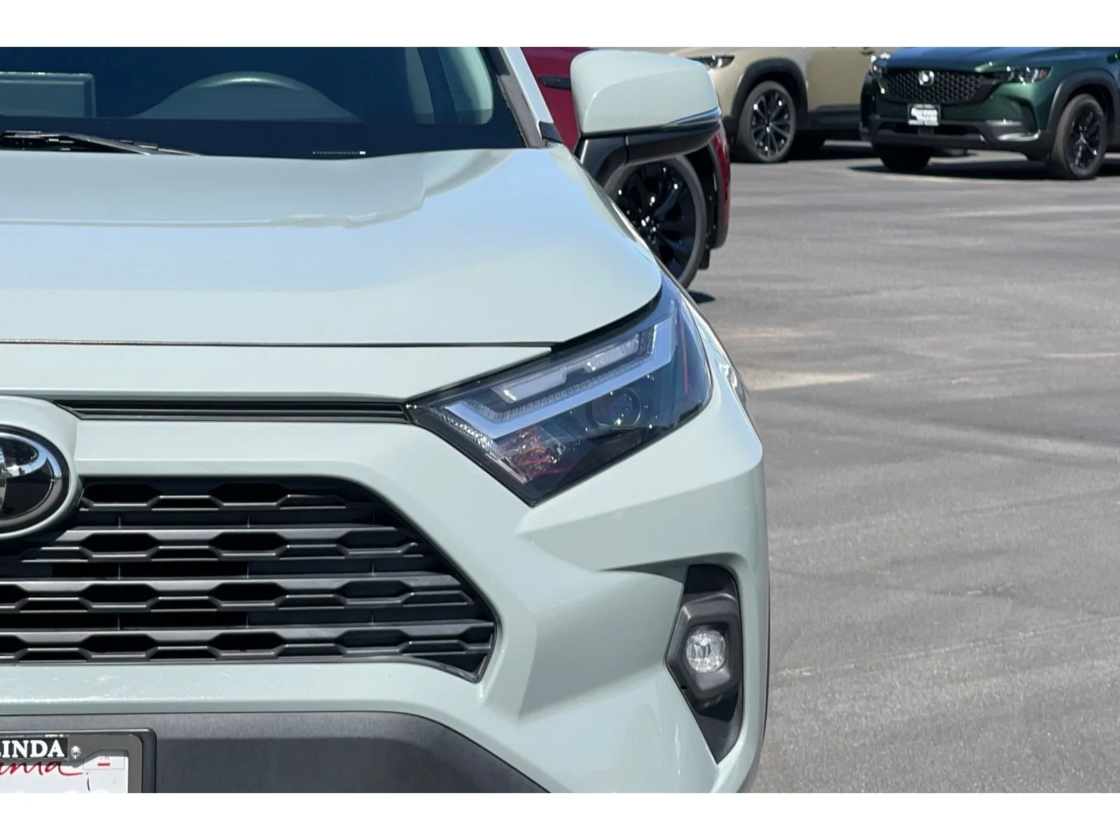 Used 2022 Lunar Rock Toyota XLE Premium image 50