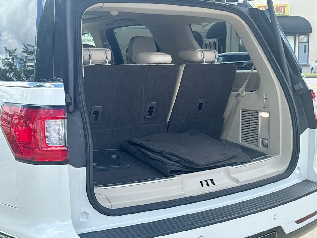 Used 2020 White Lincoln Reserve image 33