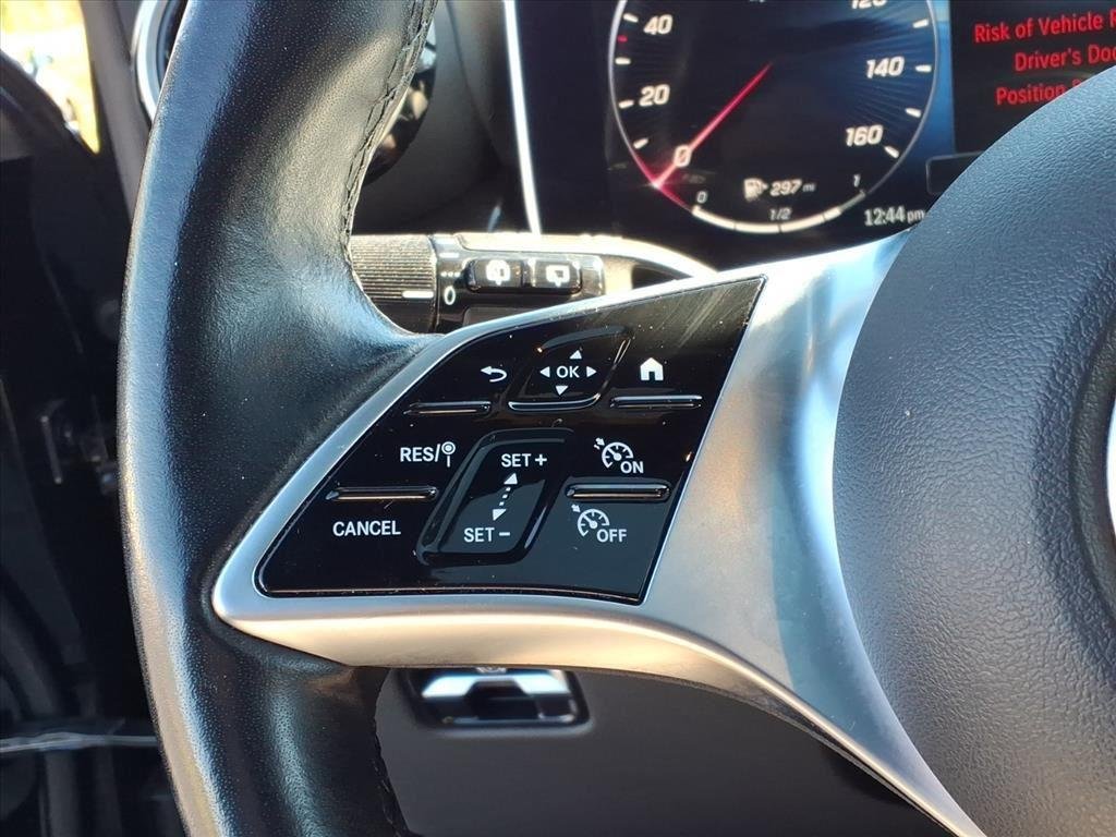 Used 2023 Black Mercedes-Benz GLC 300 image 25
