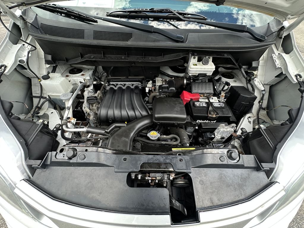 Used 2020 White Nissan S image 25