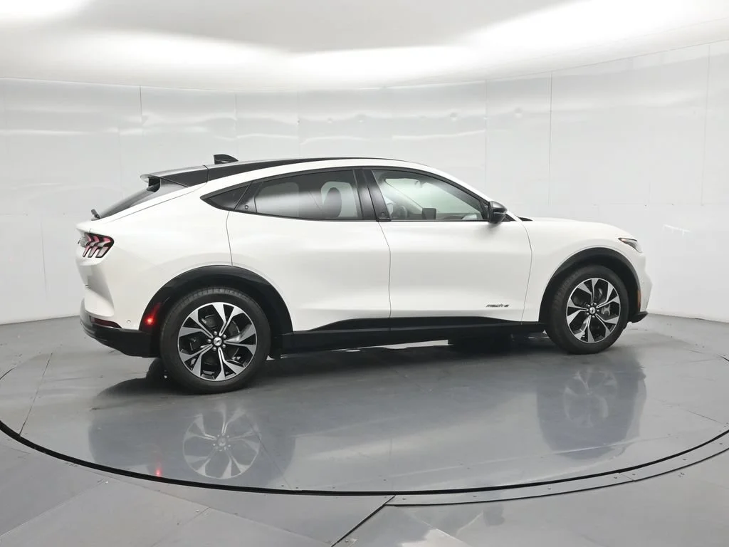 Certified Used 2023 White Ford Premium image 25
