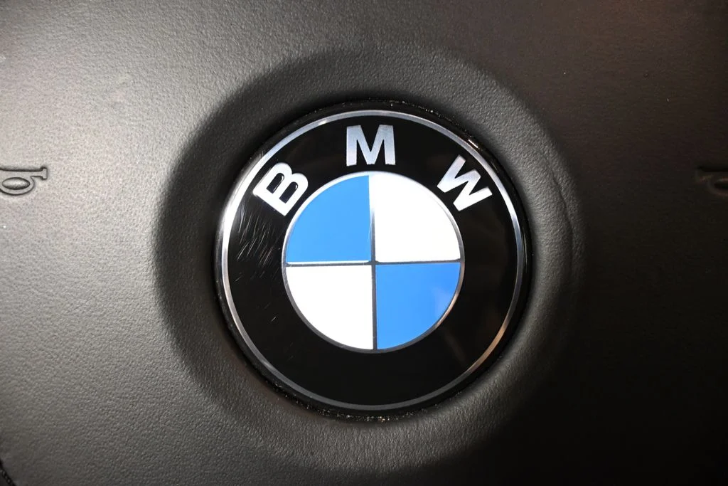 2023 BMW XM Base - Photo 38