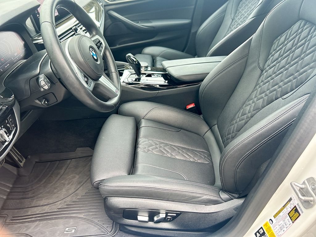 Used 2023 Alpine White BMW 530i xDrive image 22