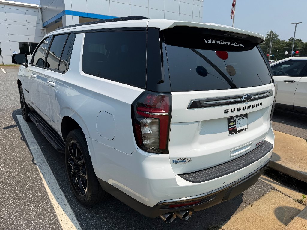 Used 2022 SUMMIT WHITE Chevrolet RST image 3