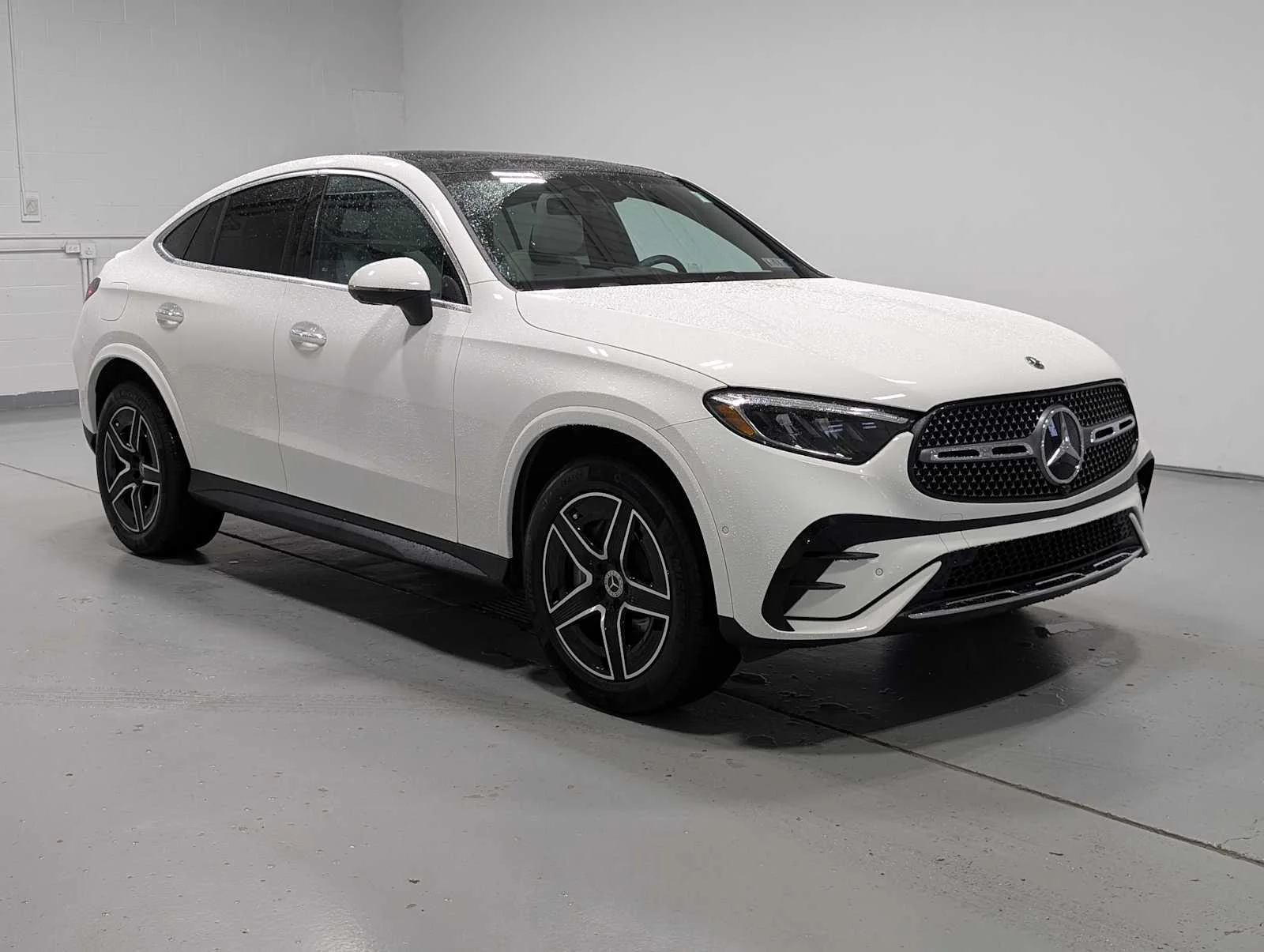 Used 2026 Polar White Mercedes-Benz GLC 300 image 6