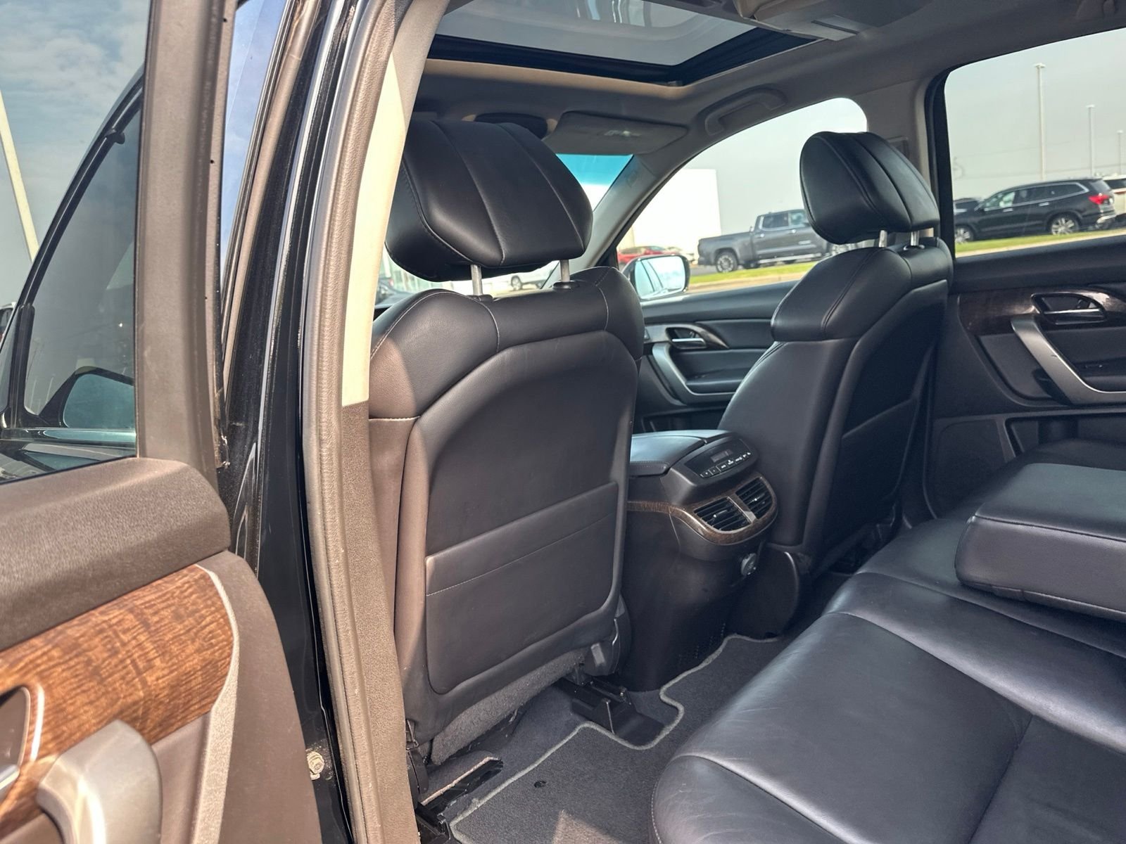 Used 2013 Black Acura Technology image 21