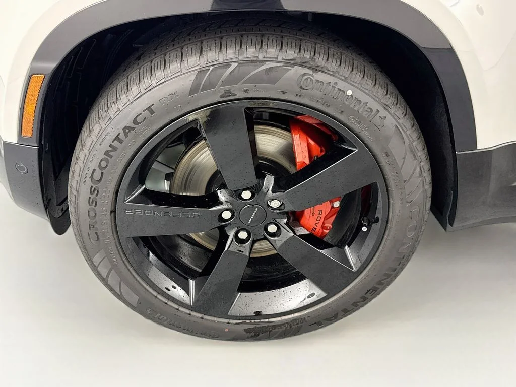New 2026 Borasco Grey Land Rover X image 33