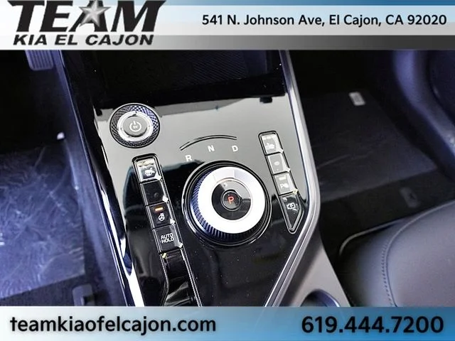 New 2026 Black Kia Wind image 35