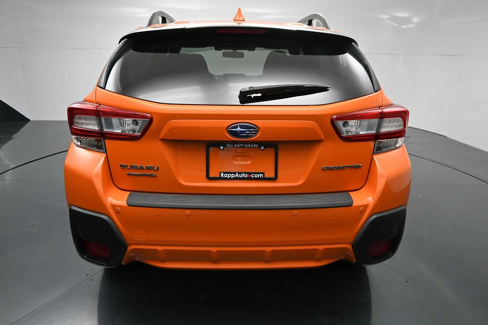 Used 2019 Sunshine Orange Subaru Limited image 6