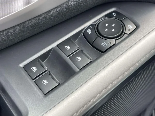New 2027 Black Ford Active image 14