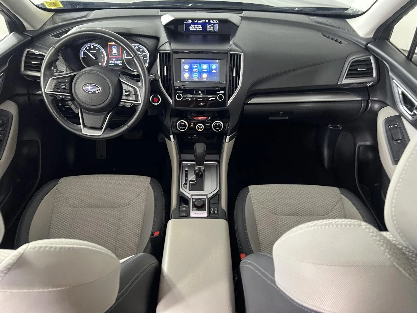 Used 2021 Crystal Black Silica Subaru Premium image 2