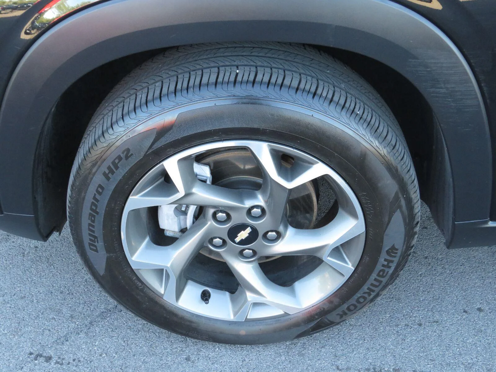 Used 2024 Mosaic Black Metallic Chevrolet LT image 19