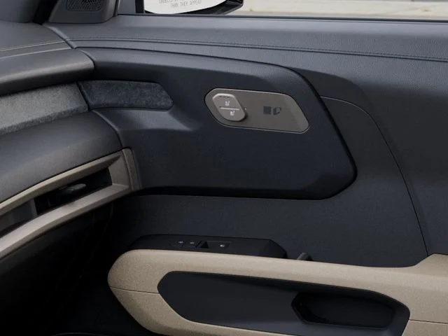 New 2027 White Kia EX image 25