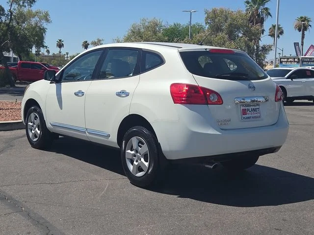 Used 2014 Pearl White Nissan S image 8