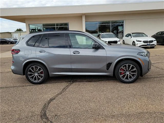 Used 2025 Dravit Gray Metallic BMW M60i All-Wheel Drive Sports Activity Vehicle image 4