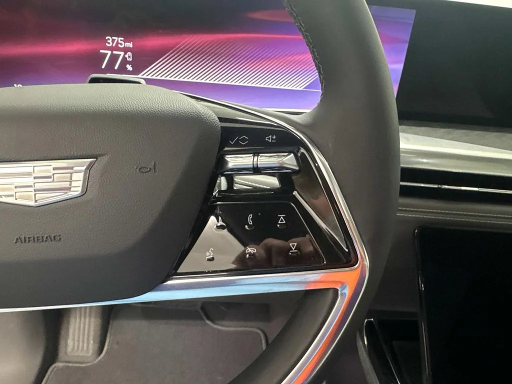 2025 Cadillac Escalade IQ Luxury 1 - Photo 18