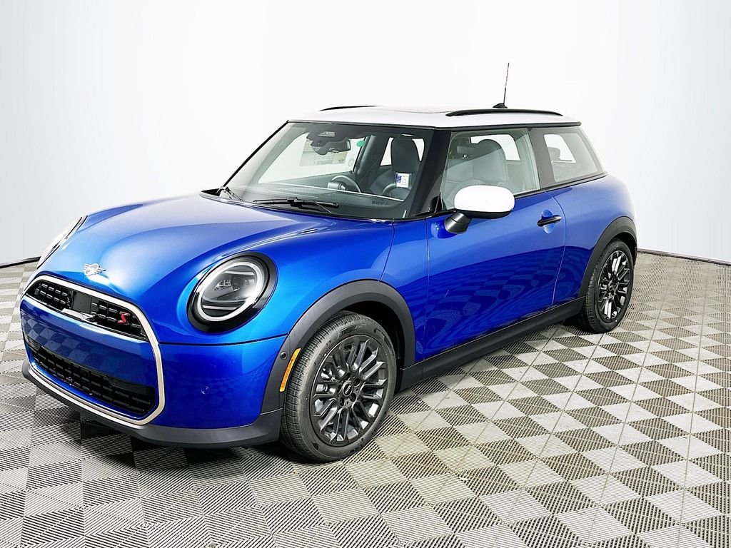 2026 MINI Hardtop Cooper S's photo