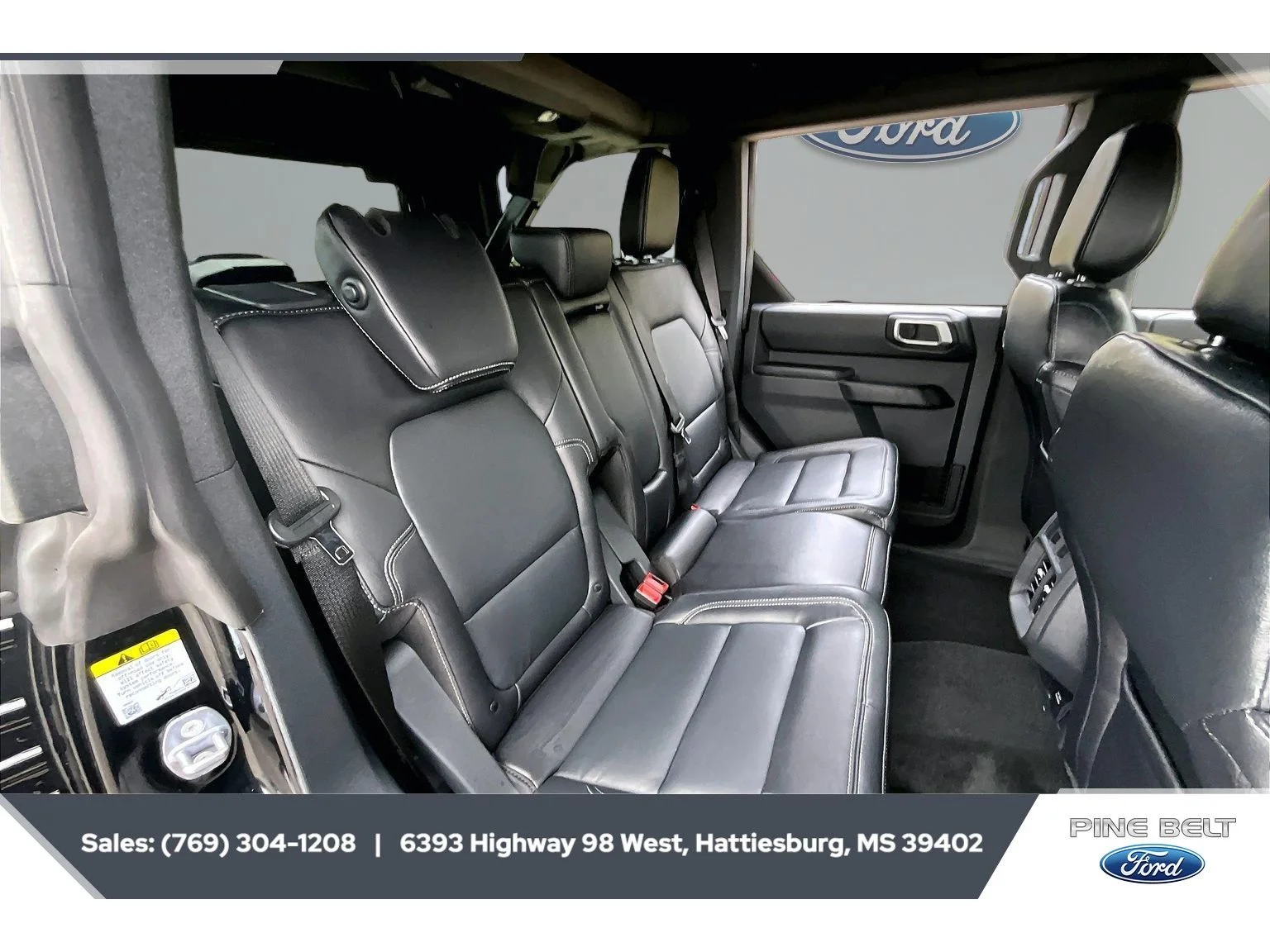 New 2026 Shadow Black Ford Outer Banks® image 20